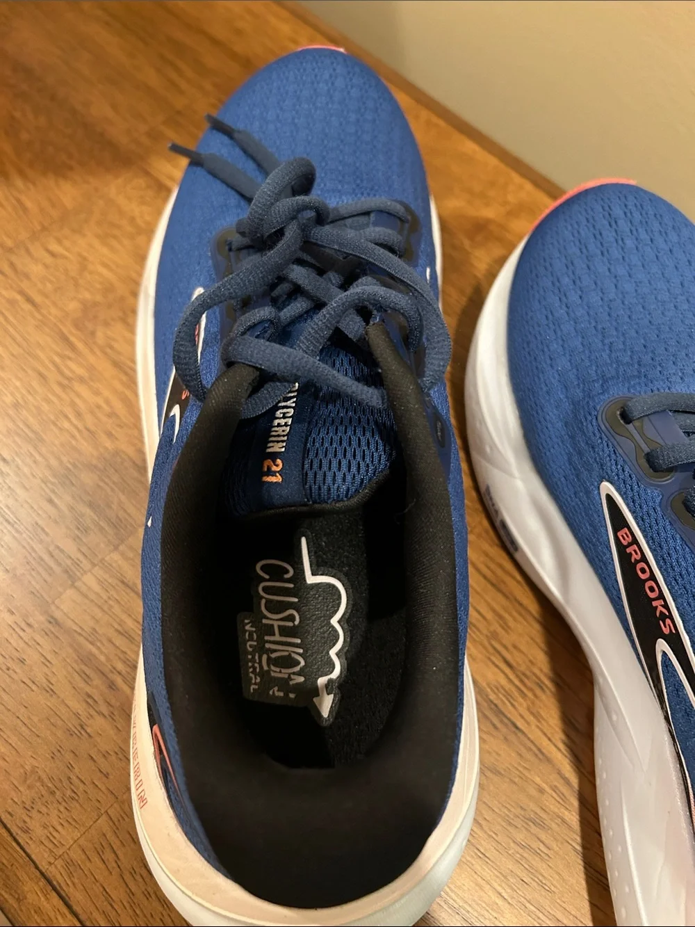 Brooks Women's Glycerin 21 Running Sneakers